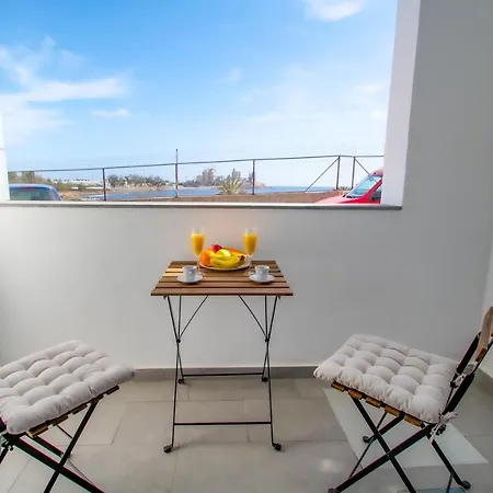Schoene Mit Meerblick - Playa De Apartamento
